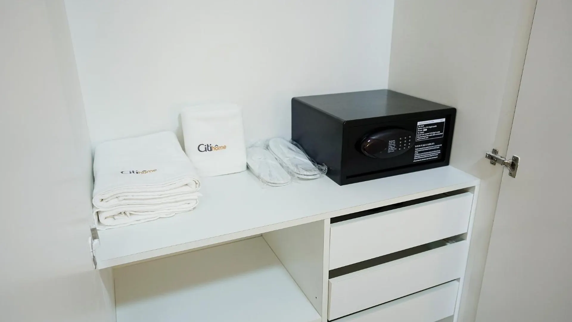 Holiday home Citihome - Contemporary 1Br With Dubai Marina Glimpse