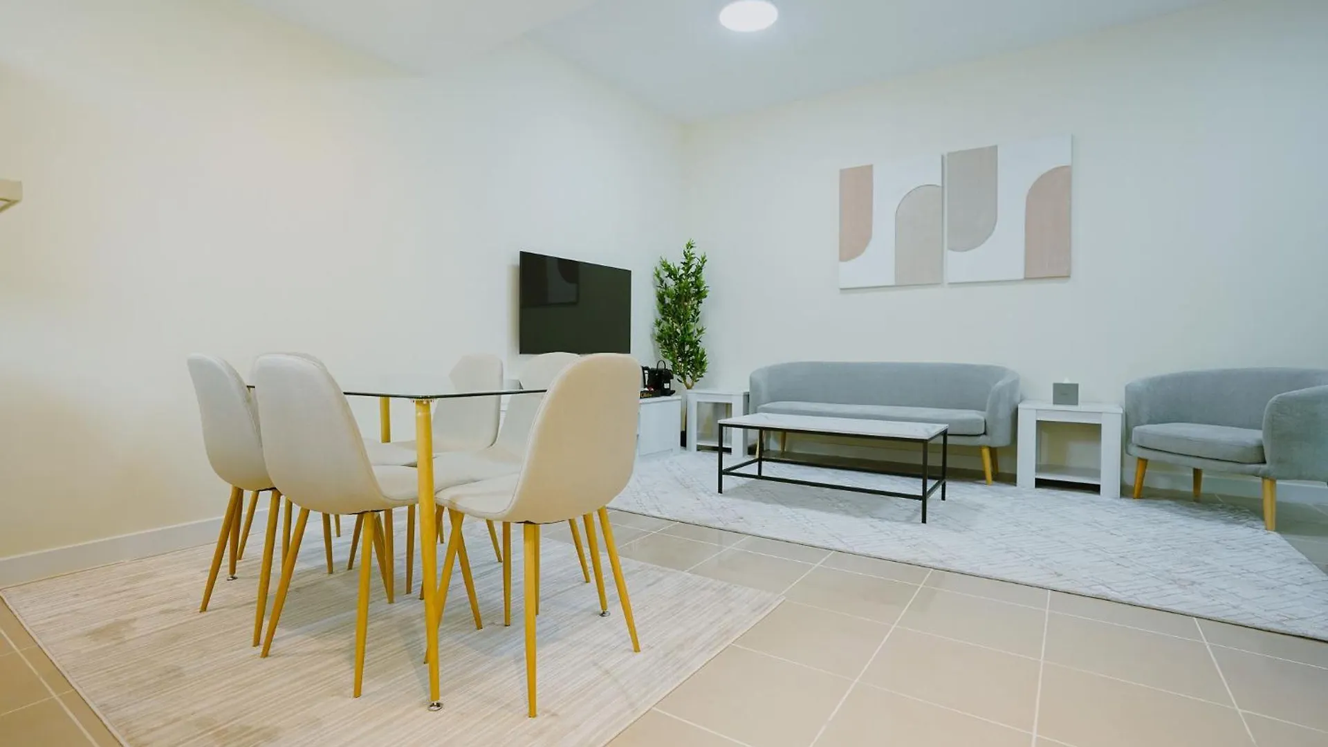 Citihome - Contemporary 1Br With Dubai Marina Glimpse