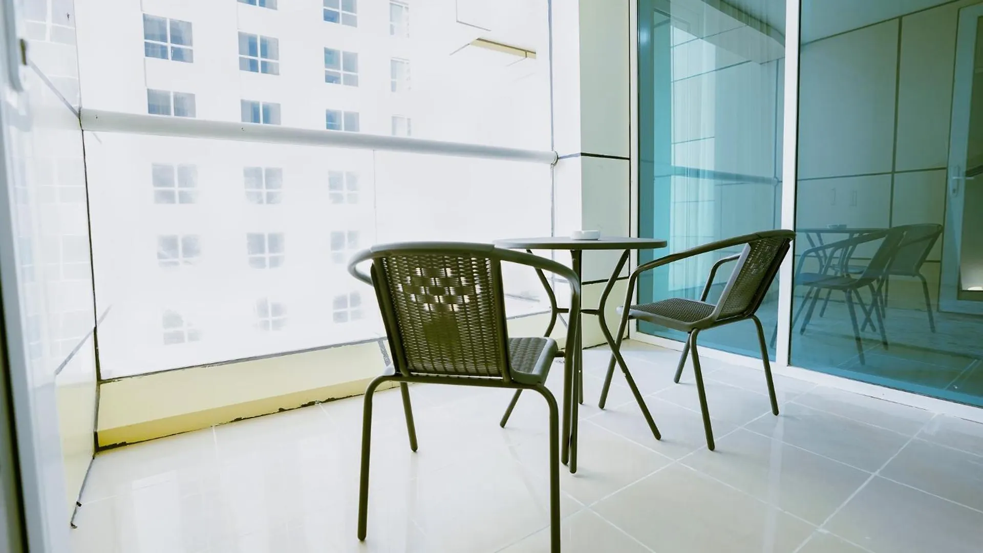 Citihome - Contemporary 1Br With Dubai Marina Glimpse Holiday home